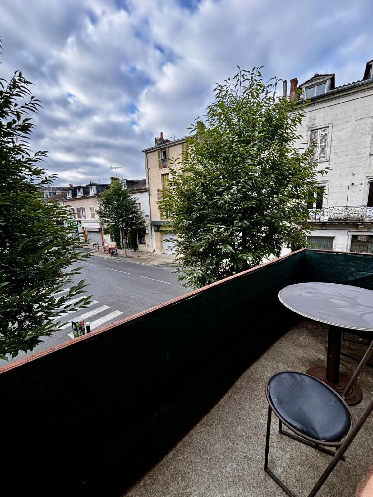 Chez Lucia Appartement Climatise Perigueux Bagian luar foto